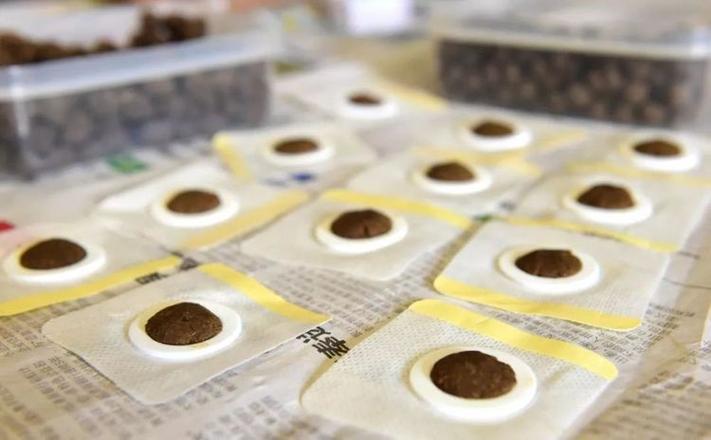 三伏贴OEM贴敷贴剂 5cm×5cm规格、2年保质期与冬病夏治功能解析